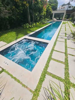 Aquecedor de Piscina Bomba de Calor em Água Branca